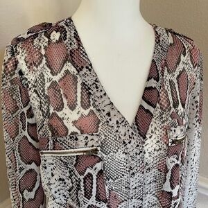 Daniel Rainn Snake Print Long Sleeve Blouse in Women's Small